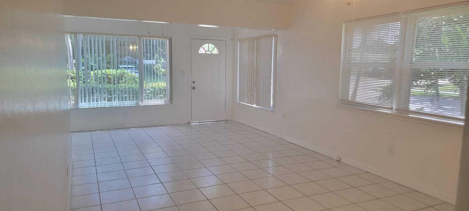 Building Photo - 1855 Sherman St