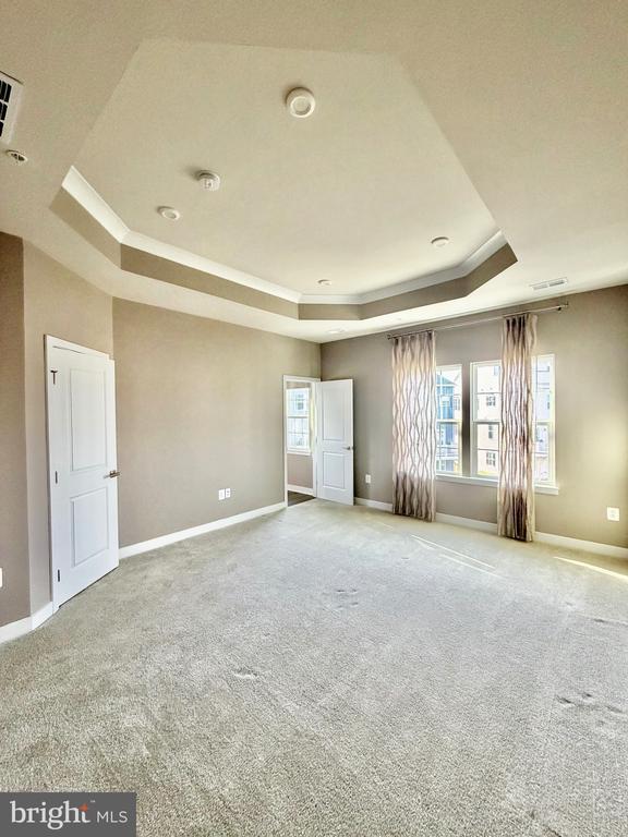 Building Photo - 149 Lawndale Dr