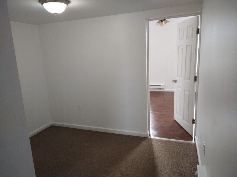 Building Photo - 2942 Rorer St