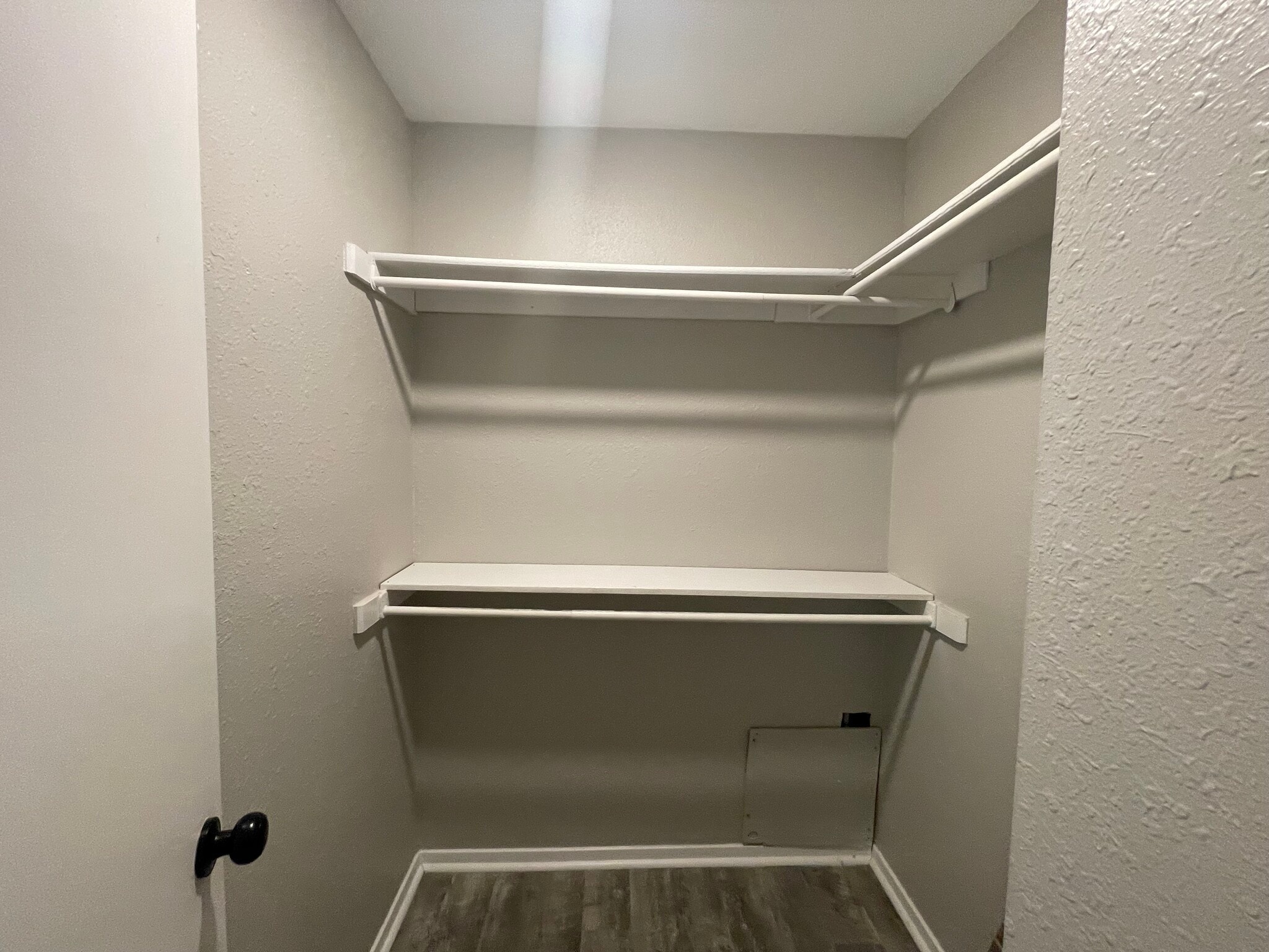 Building Photo - 3924 Waterford Way