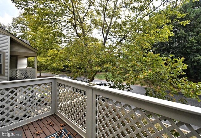 Building Photo - 308 Foxcroft Cir