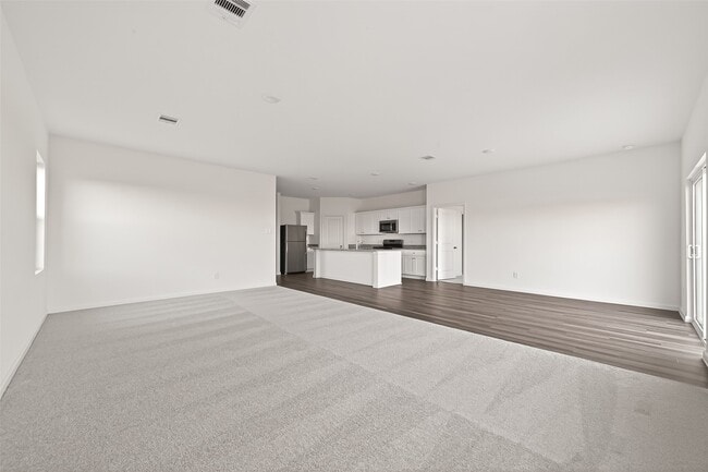 Building Photo - 1092 Sunlit Cir