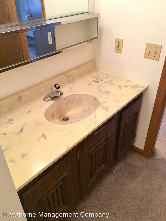 Building Photo - 3400 Balboa Ln