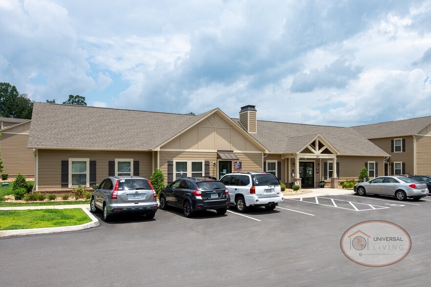 The Villas at Avery Creek 260 Amethyst Cir Arden NC 28704 Apartment