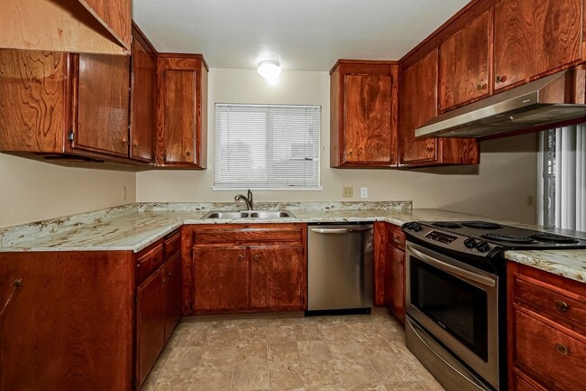 Building Photo - 517DEBBIEDRIVE