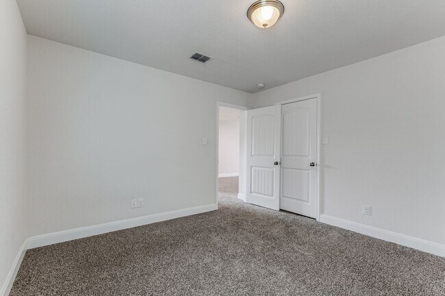 Building Photo - Alamo Ranch Rental 4 Bedroom Home