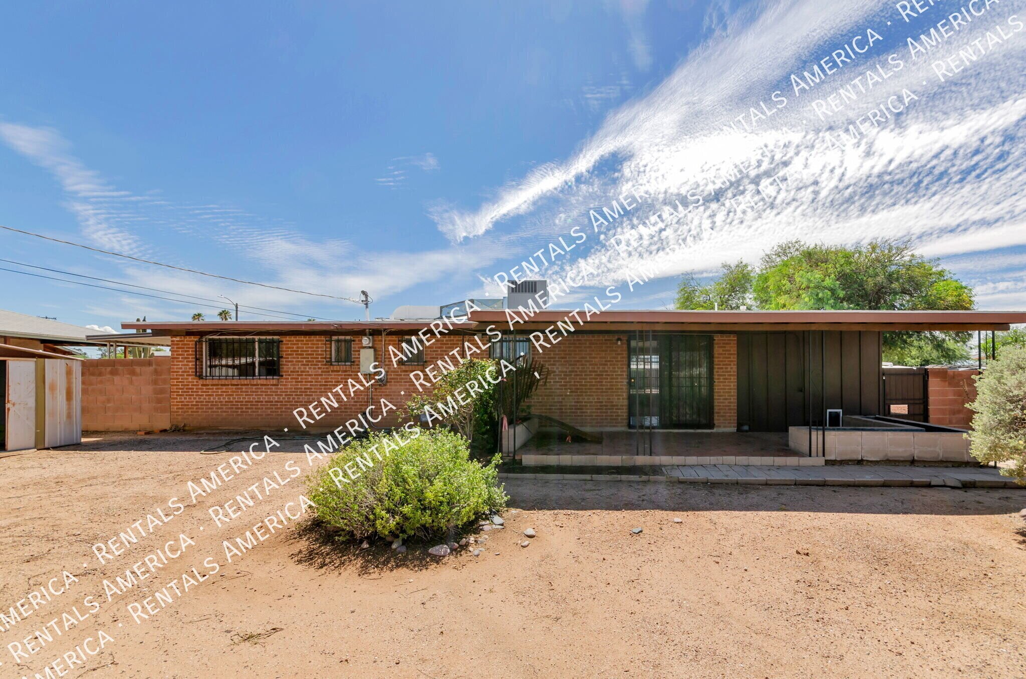 Building Photo - 6545 E Calle Luna