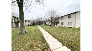 Building Photo - 11557 Armada Dr