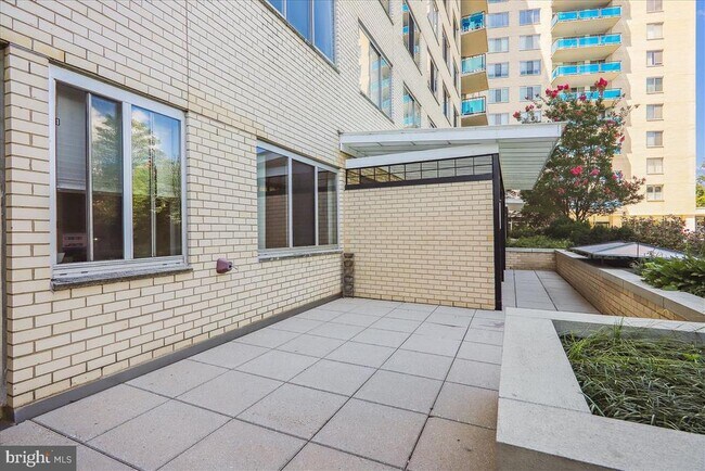 Building Photo - 10500 ROCKVILLE PIK