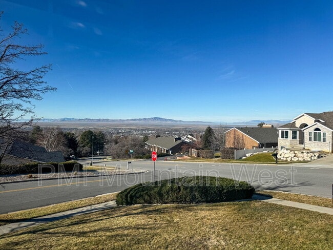 Building Photo - 1123 S 1500 E