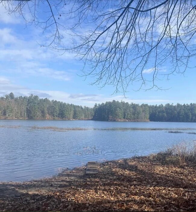 Building Photo - 208 Long Pond Rd