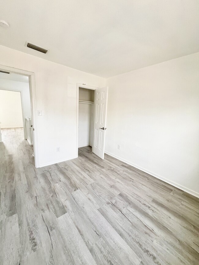 Building Photo - 5424 Scholarship Dr