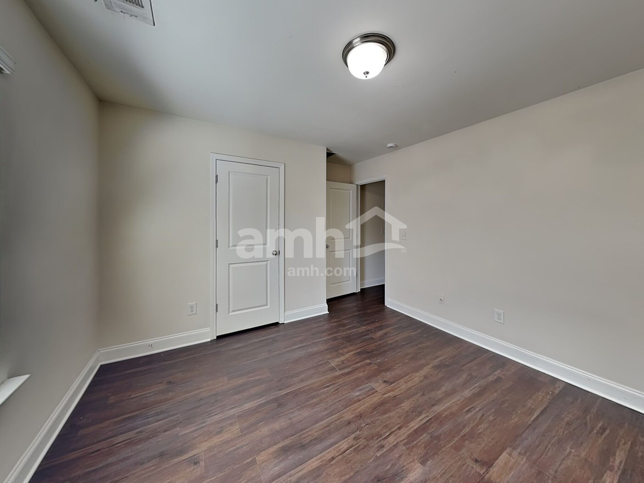 Building Photo - 2750 Freemont St