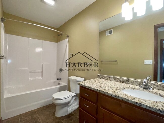 Building Photo - 5011 4th St NW