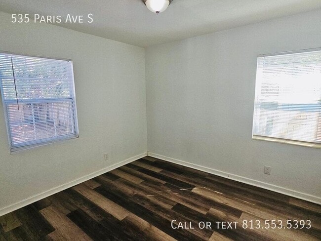 Building Photo - 535 Paris Ave S