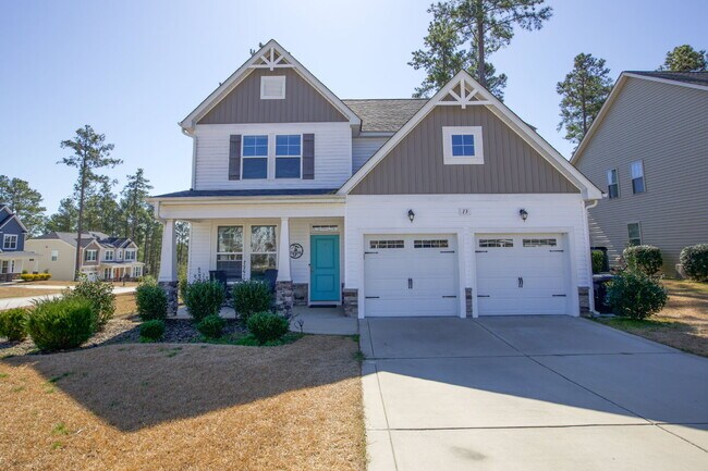 Building Photo - "Spacious 4-Bedroom Home with 2.5 Baths in...
