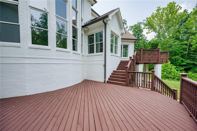 Building Photo - 105 Chablis Ct