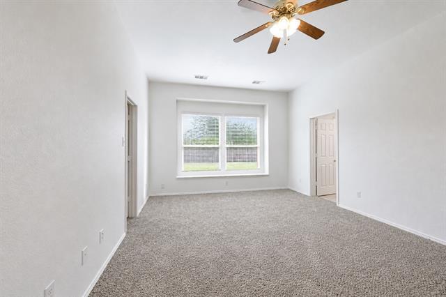 Building Photo - 10057 Wyndbrook Dr