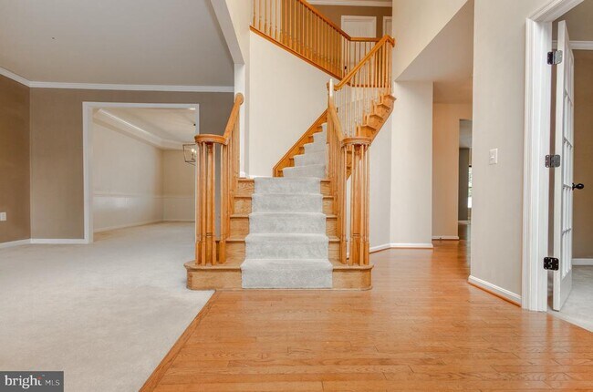 Building Photo - 105 Ticonderoga Dr