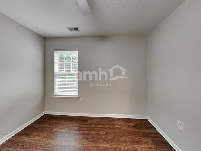 Building Photo - 4003 Semmes Ln