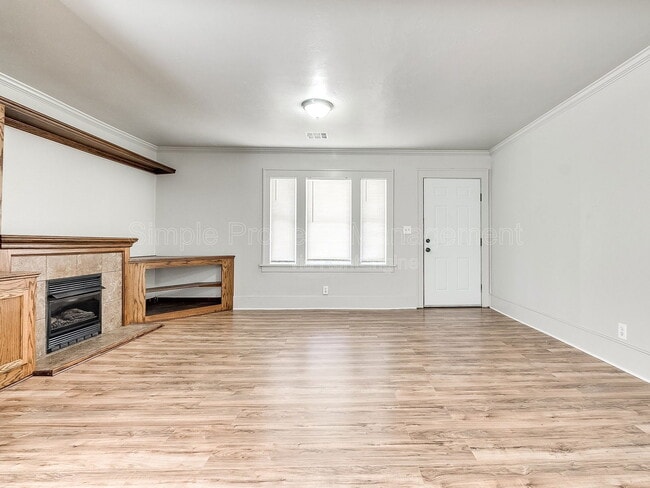 Building Photo - 912 NW 98th St