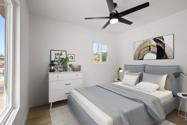 Interior Photo - Esmeralda