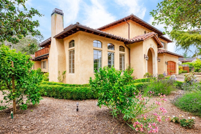 Building Photo - 3317 Taylor Rd