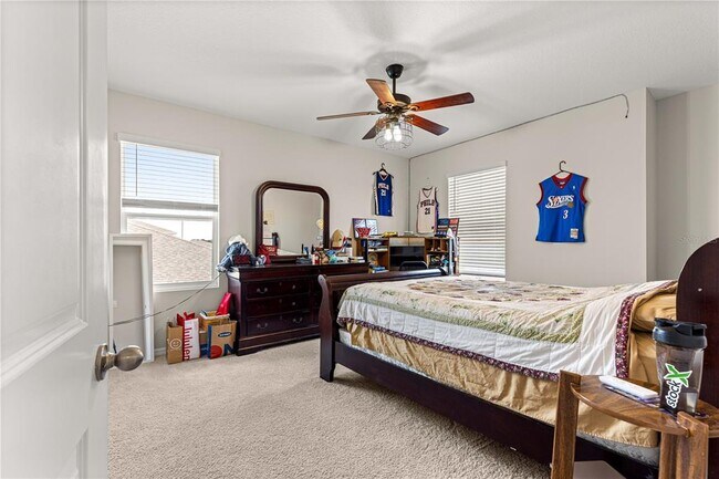 Building Photo - 8142 SW 59th Ave