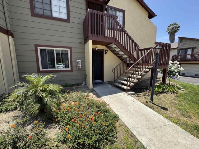 Building Photo - 847 Tamayo Dr