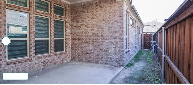 Building Photo - Beautiful 3 Bed and 2 bath house in Viridian Village