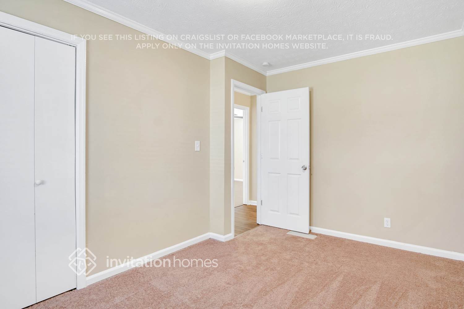 Building Photo - 521 Ivy Ln