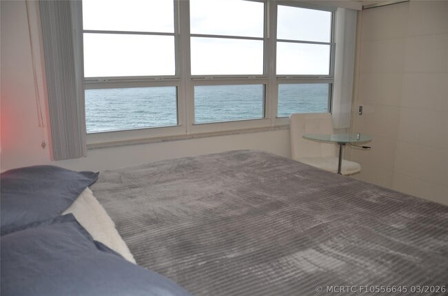Building Photo - 6000 N Ocean Blvd