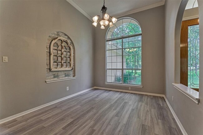 Building Photo - 10506 Crestwater Cir