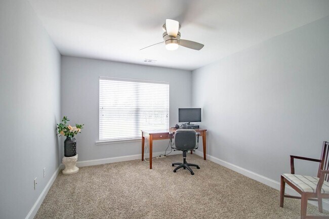 Building Photo - Savannah Quarters furnished Rental