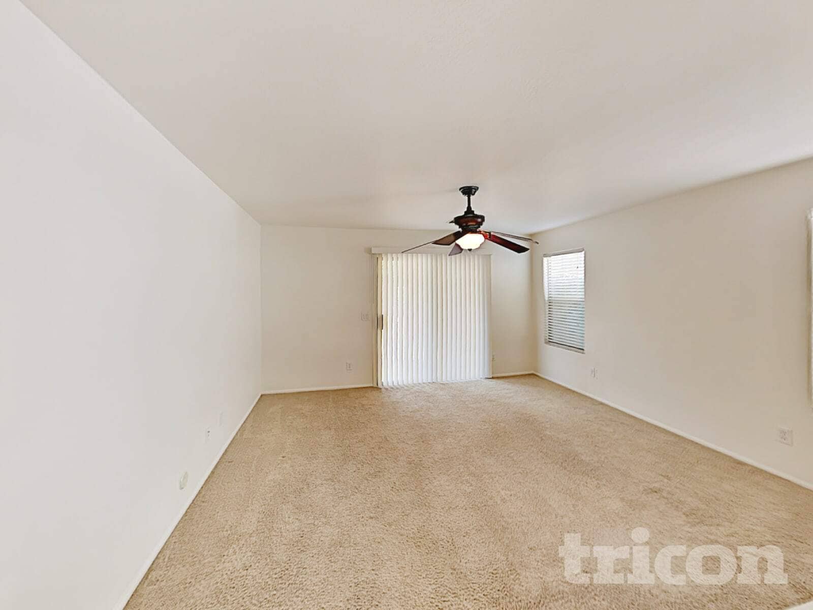 Building Photo - 1275 E Shari St