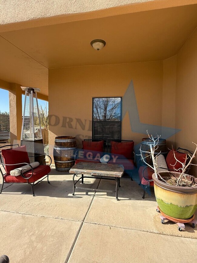 Building Photo - 3 Bedroom Energy-Efficient Home with Expansive Yard & Workshop!