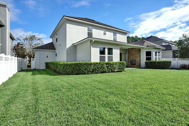 Building Photo - Gorgeous 5 bedroom/ 4 bathroom home in Durbin!