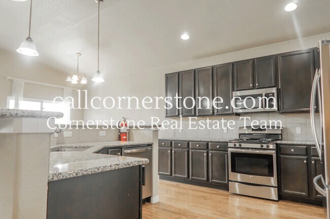 Building Photo - 7406 Willow Pines Pl