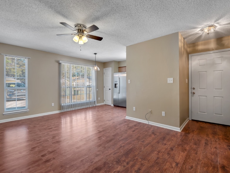 Building Photo - 283 Wilson Green Blvd