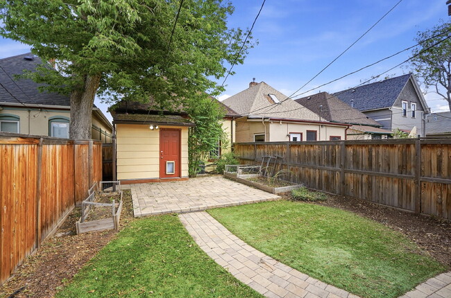 Building Photo - $2,640.95, 2-bed, 1-bath Victorian in the heart of Curtis Park with a detached garage.