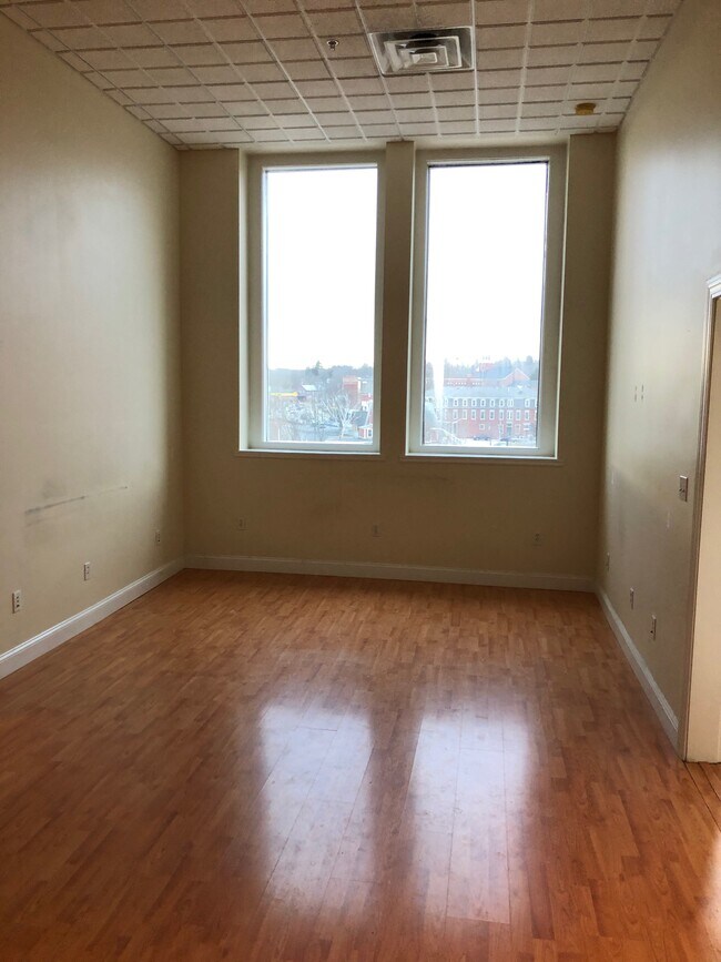 Building Photo - 340 Central, LLC