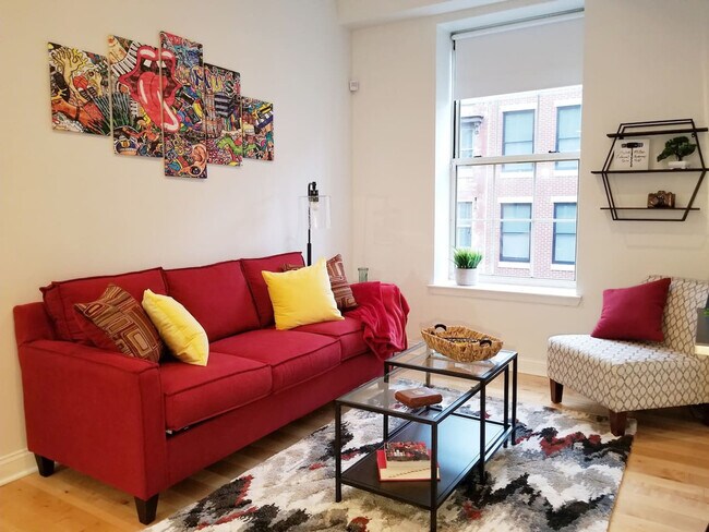 Building Photo - 248 Market St