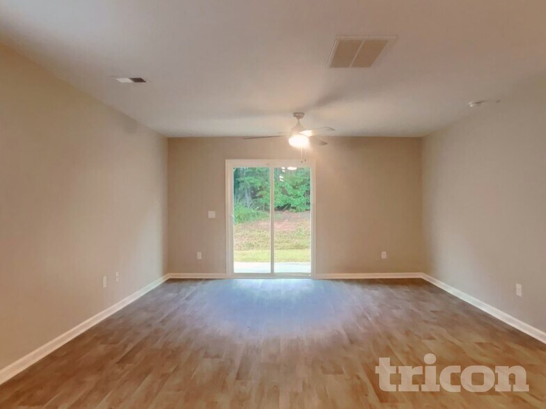Building Photo - 4589 Heatherly Rd