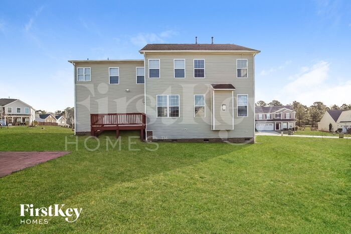 Building Photo - 1400 Chimney Ridge Dr