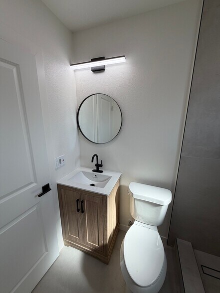 Building Photo - 4104 N Morada Ave