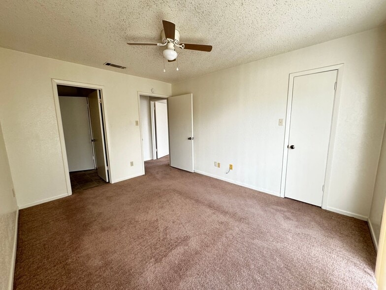 Building Photo - 1307 Covey Ln