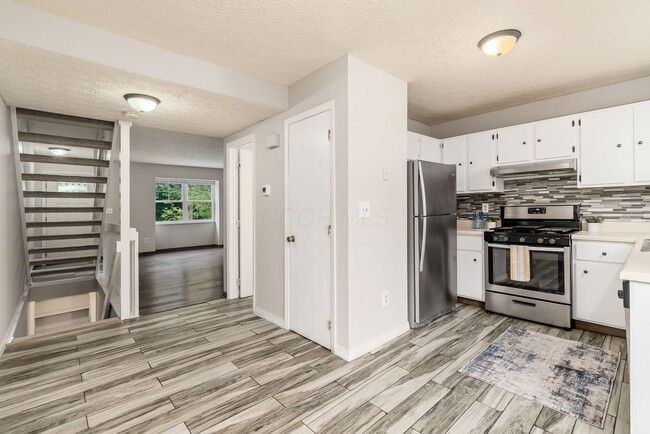 Building Photo - 7897 Kirkby Ct