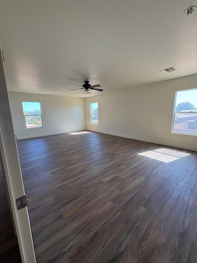Building Photo - 28087 N Limestone Ln