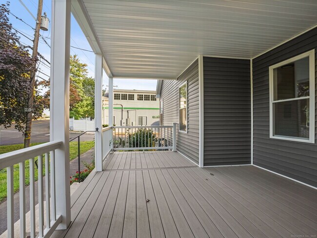 Building Photo - 3 Seaview Ave