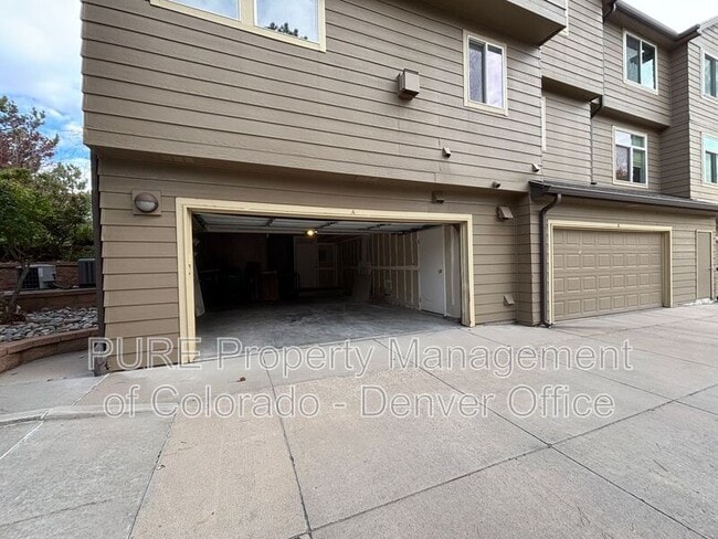 Building Photo - 6484 Silver Mesa Dr